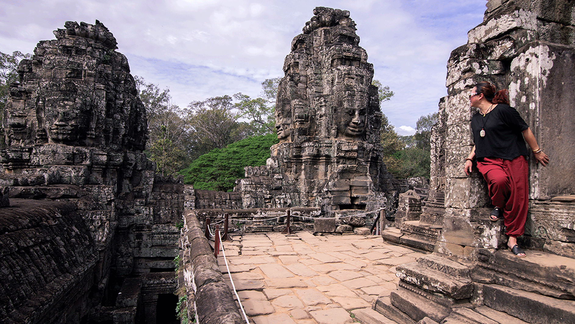 GT__0002_slideshow1d